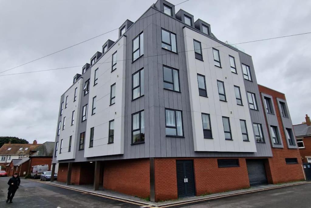Number 10 Stunning Apartment, Fantastic Location! Exmouth Extérieur photo